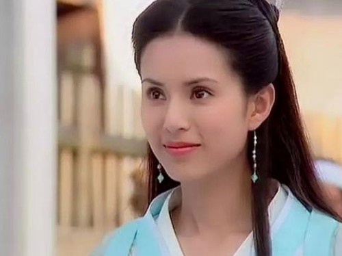 娱乐吃瓜酱:从背影趣闻到圈内秘闻全解析