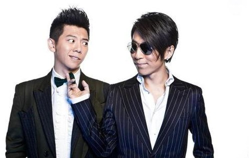 娱乐圈吃瓜达人揭秘：从头像收藏到趣味视频的吃瓜生活