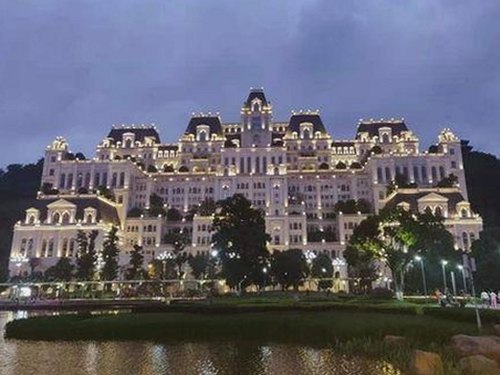 警花张津瑜3P落地窗事件全解析,背后真相曝光